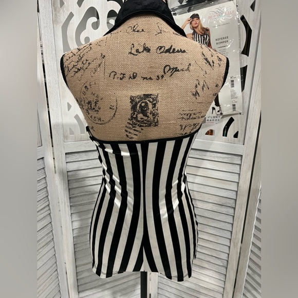 Be Wicked Costume Collection Referee Romper - Picture 6 of 9